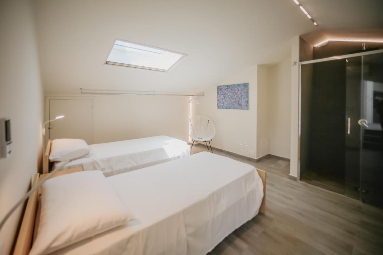 Modern Apartment With Exclusive Terrace By Wonderful Italy تْشيفالو المظهر الخارجي الصورة
